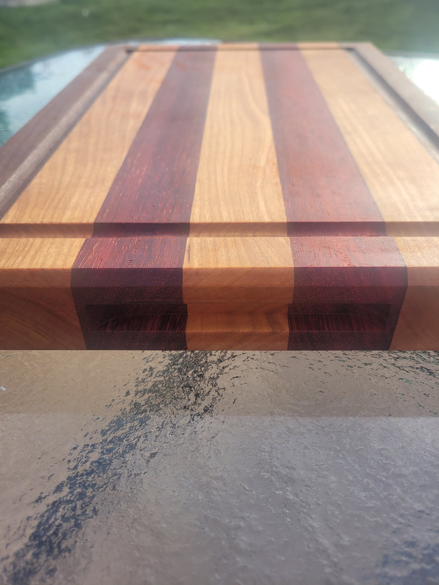 Edge Grain Cutting Board